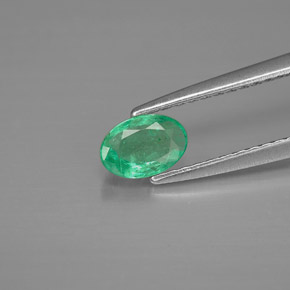 Esmeralda verde natural de 0,42 ct, corte óvalo, VS-SI