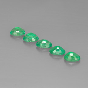 Gemas de esmeralda verde natural de  ct, corte óvalo, VS-SI