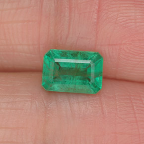 Esmeralda verde natural de 0,89 ct, corte esmeralda, I1