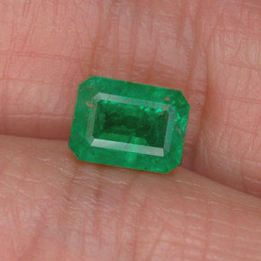 Esmeralda verde natural de 0,94 ct, corte esmeralda, SI-I1