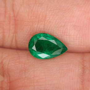 Esmeralda verde natural de 0,98 ct, en forma de pera, VS-SI