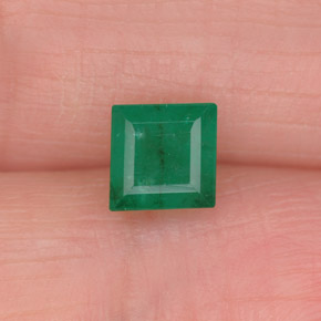 Esmeralda verde natural de 0,75 ct, cuadrado, I1