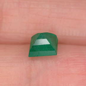 Esmeralda verde natural de 0,75 ct, cuadrado, I1