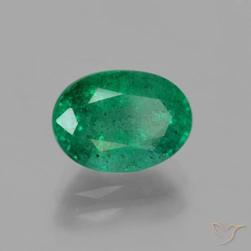Esmeralda Verde medio natural de 1.81 ct, Ovalada, SI-I1