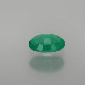 Esmeralda verde natural de 0,82 ct, corte óvalo, SI-I1