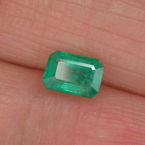 Esmeralda verde natural de 0,58 ct, corte esmeralda, SI-I1