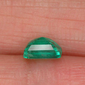 Esmeralda verde natural de 0,68 ct, corte esmeralda, SI-I1