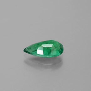 Esmeralda Verde natural de 1.92 ct, En forma de pera, VS-SI