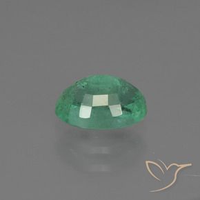 Esmeralda Verde medio natural de 0.95 ct, Ovalada, SI