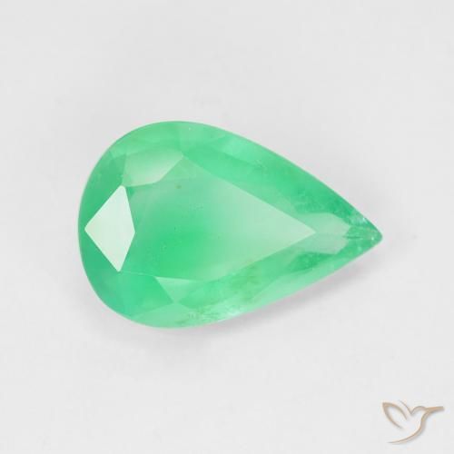 Esmeralda Verde claro natural de 3.54 ct, En forma de pera, SI