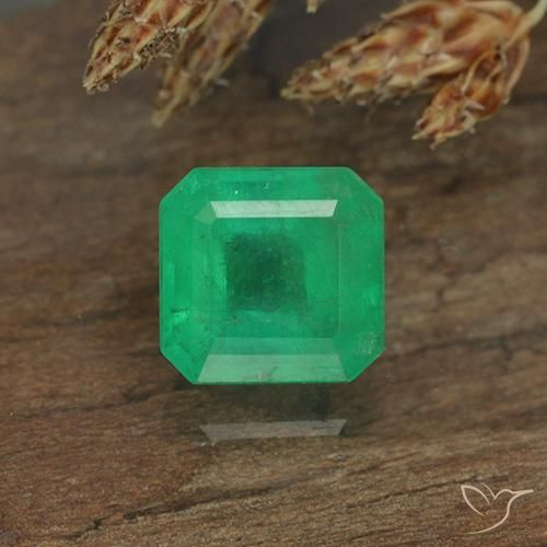 0.84ct Natural Verde medio Esmeralda, corte esmeralda, VS-SI