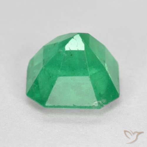 Esmeralda Verde brillante natural de 1.61 ct, Corte Octágono / Esmeralda, VS-SI