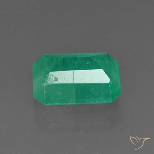 Esmeralda Verde oscuro natural de 3.65 ct, Corte Octágono / Esmeralda, SI