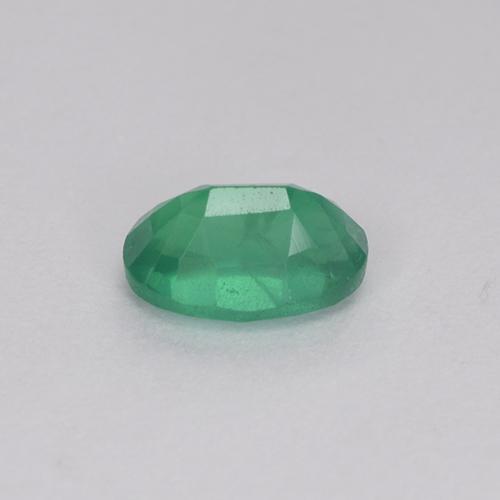 Esmeralda Verde natural de 0.54 ct, Corte Óvalo, SI