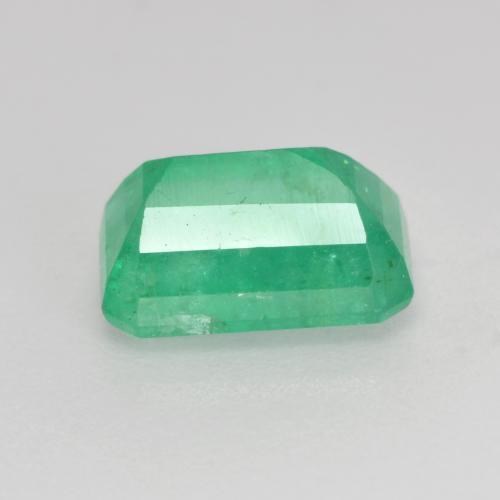 Esmeralda Verde medio natural de 1.53 ct, corte esmeralda, I1