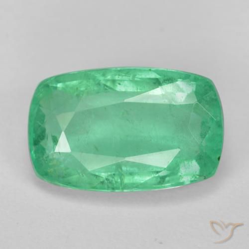2.31ct Natural Verde claro Esmeralda, Forma Cojín, SI-I1