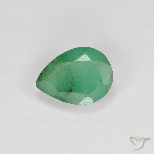 Esmeralda Verde claro medio natural de 0.46 ct, En forma de pera, SI-I1