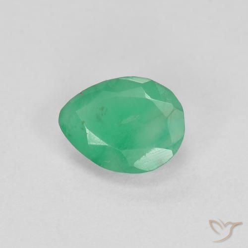 Esmeralda Verde medio natural de 0.37 ct, En forma de pera, SI