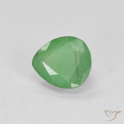 Esmeralda Verde medio natural de 0.41 ct, En forma de pera, SI