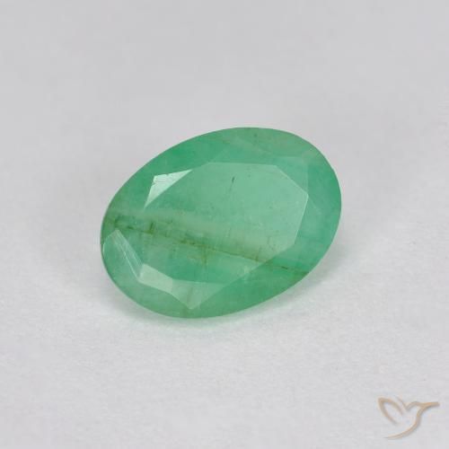 Esmeralda Verde eléctrico natural de 0.67 ct, Corte Óvalo, VS-SI