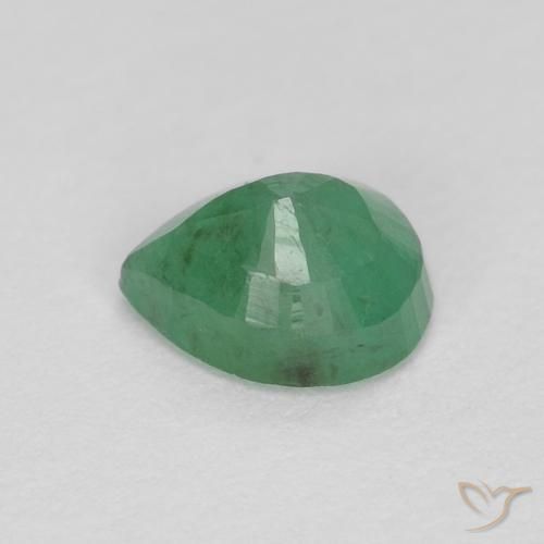 Esmeralda Verde medio natural de 0.37 ct, En forma de pera, VS-SI