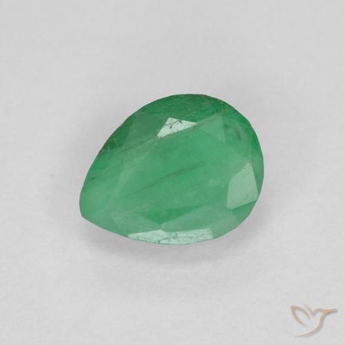 Esmeralda Verde medio natural de 0.36 ct, En forma de pera, VS-SI