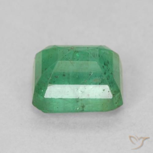 Esmeralda Verde frío claro natural de 0.74 ct, Corte Octágono / Esmeralda, SI