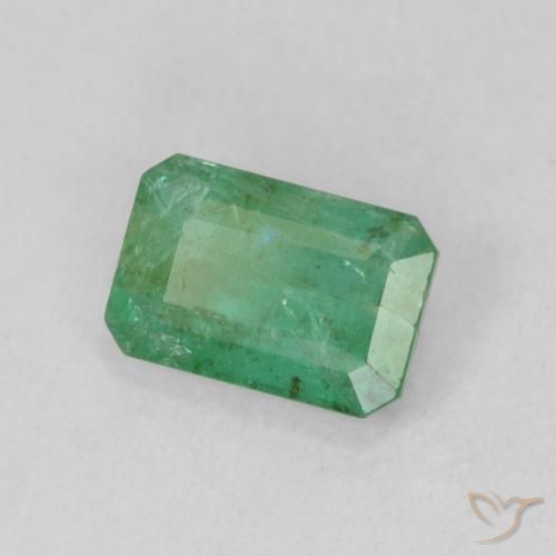 Esmeralda verde frío claro natural de 0,88 ct, corte esmeralda, SI