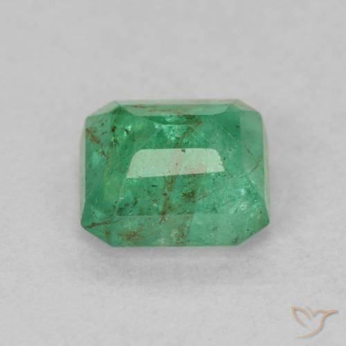 Esmeralda Verde esmeralda claro natural de 0.66 ct, Corte Octágono / Esmeralda, SI