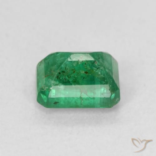 Esmeralda Verde frío natural de 0.94 ct, Corte Octágono / Esmeralda, SI