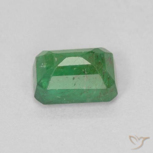 Esmeralda Verde medio natural de 0.69 ct, Corte Octágono / Esmeralda, SI