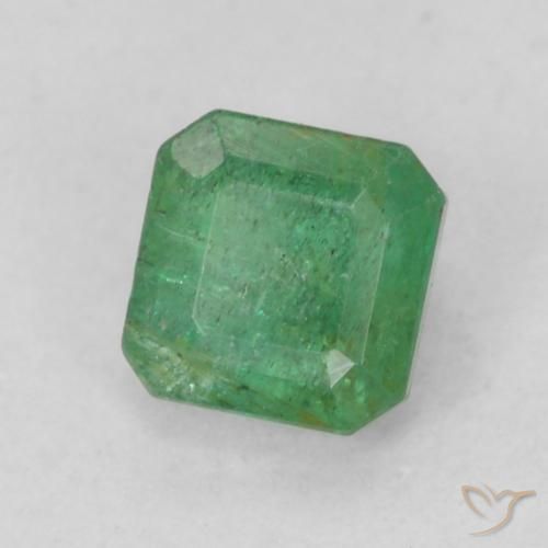 Esmeralda Verde medio natural de 0.34 ct, Corte Octágono / Esmeralda, SI