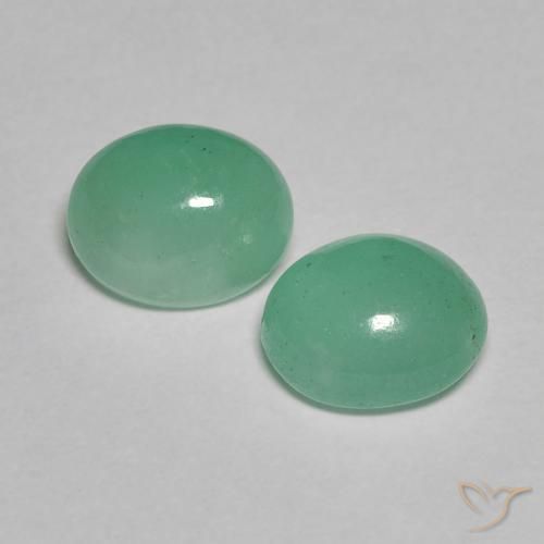Gemas de Esmeralda Verde claro medio natural de 1.77 ct, Ovalada, Translúcido