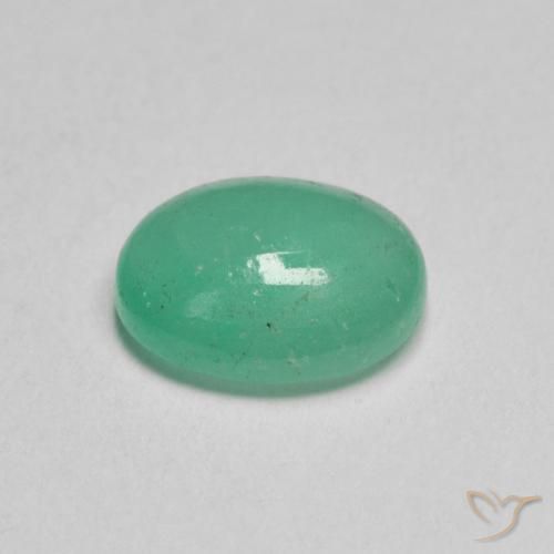 Esmeralda Verde claro natural de 0.95 ct, Ovalada, Translúcido