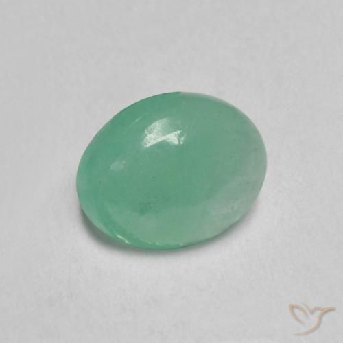 Esmeralda Verde frío natural de 0.57 ct, Ovalada, Translúcido