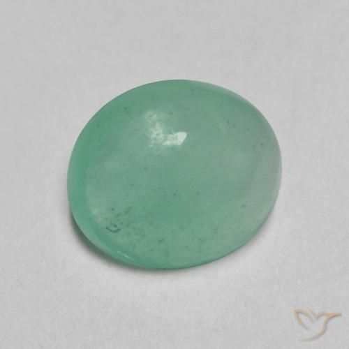 Esmeralda Verde frío natural de 0.78 ct, Ovalada, Translúcido