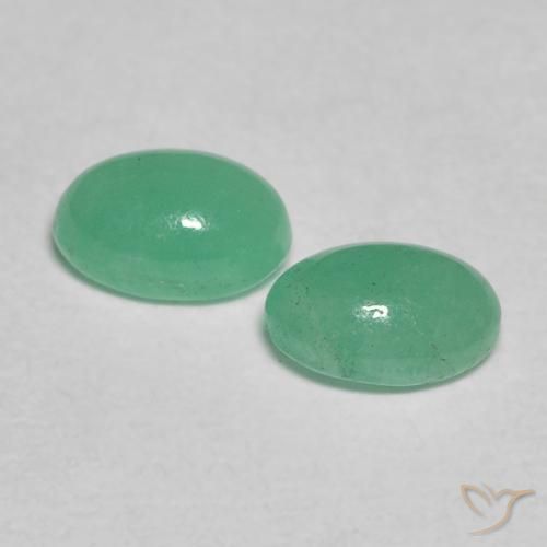Gemas de Esmeralda Verde menta intenso natural de 0.61 ct, Ovalada, Translúcido