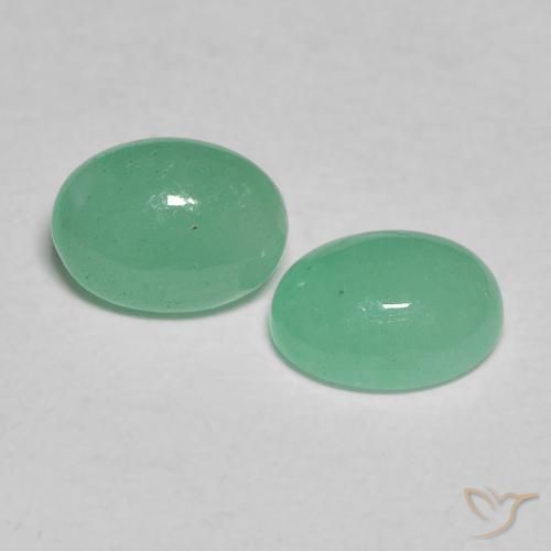 Gemas de Esmeralda Verde menta natural de 0.97 ct, Ovalada, Translúcido