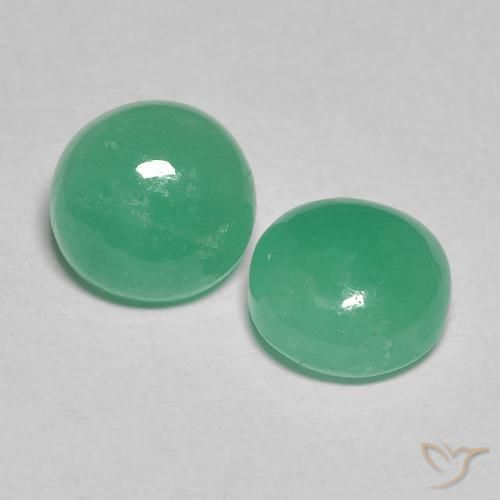 Gemas de Esmeralda Verde claro medio natural de 2.54 ct, Redondo, Translúcido