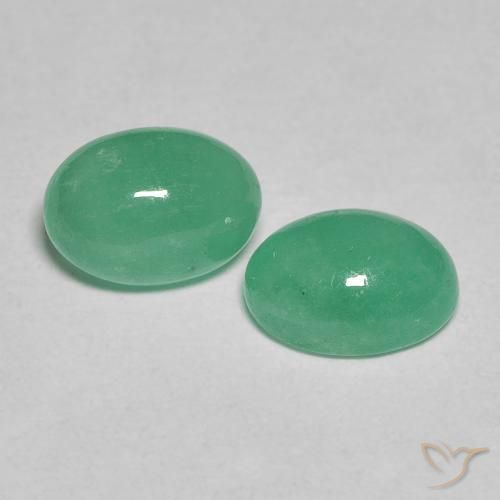 Gemas de Esmeralda Verde claro medio natural de 1.64 ct, Ovalada, Translúcido