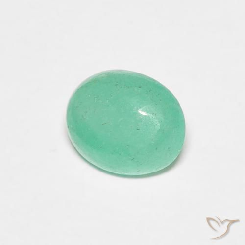 Esmeralda Verde claro natural de 0.67 ct, Ovalada, Translúcido
