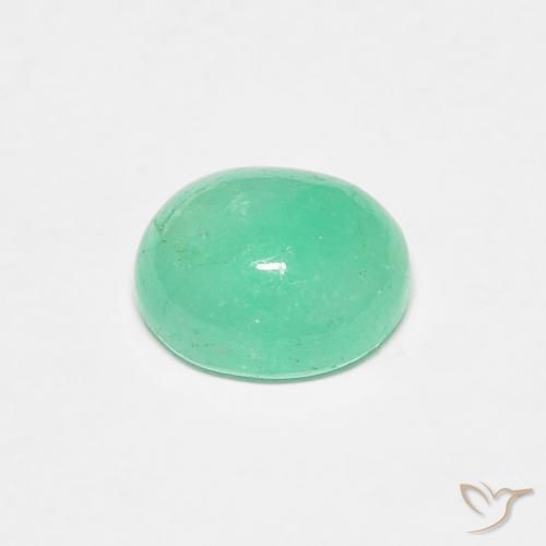 Esmeralda Verde claro natural de 0.77 ct, Ovalada, Translúcido