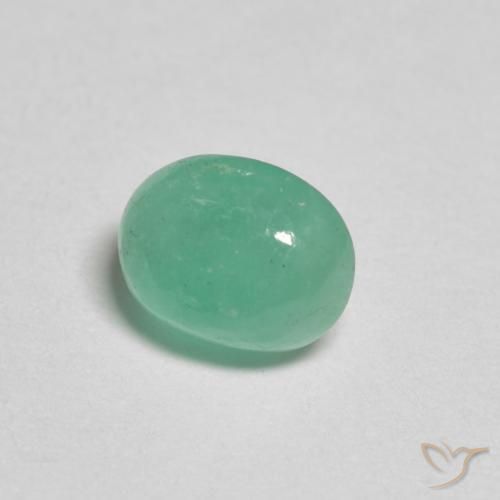 Esmeralda Verde pistacho natural de 0.77 ct, Ovalada, Translúcido