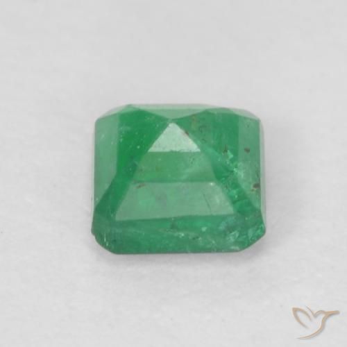 Esmeralda Verde medio natural de 0.27 ct, Corte Octágono / Esmeralda, SI