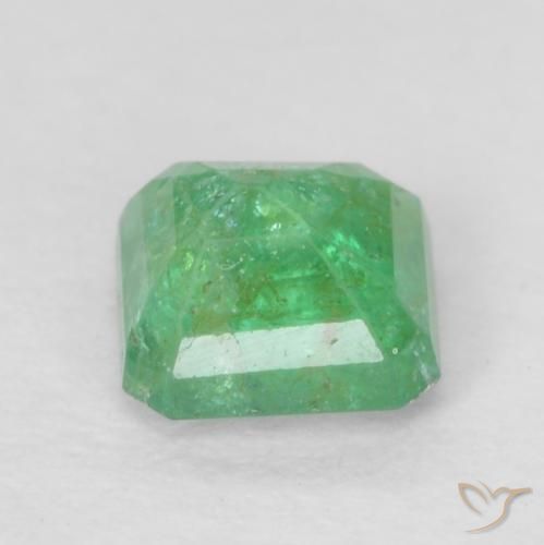 Esmeralda Verde medio natural de 0.34 ct, Corte Octágono / Esmeralda, SI