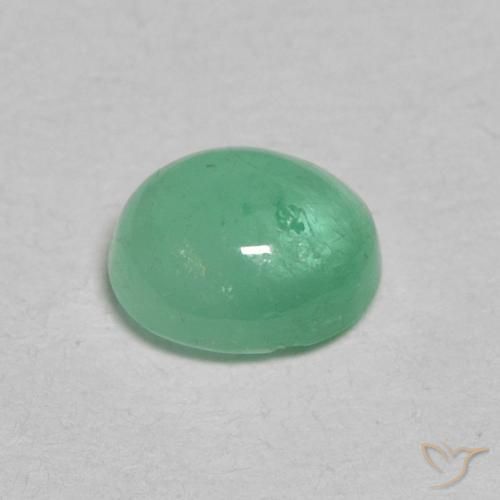Esmeralda Verde menta natural de 0.64 ct, Ovalada, Translúcido