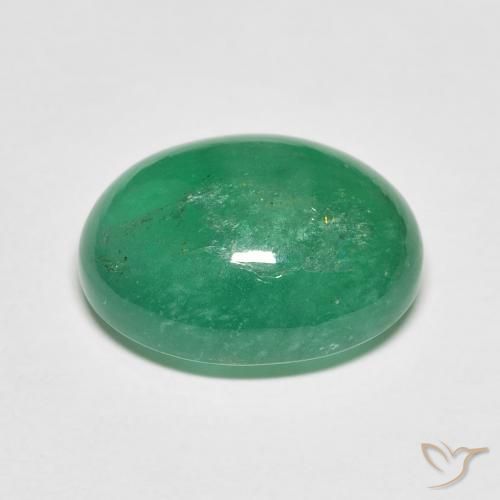 Esmeralda Verde claro natural de 8.05 ct, Ovalada, Translúcido