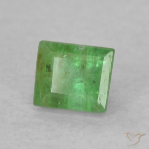 Esmeralda Verde medio natural de 0.20 ct, Corte Baguette, SI