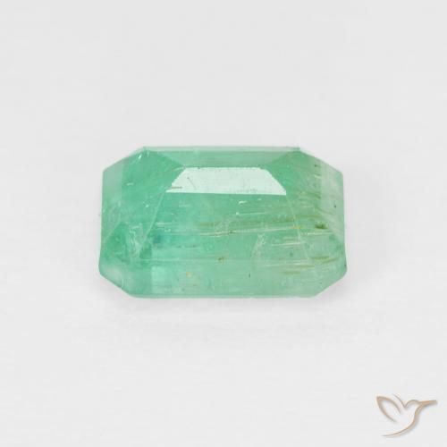 Esmeralda Verde claro natural de 1.27 ct, Corte Octágono / Esmeralda, SI