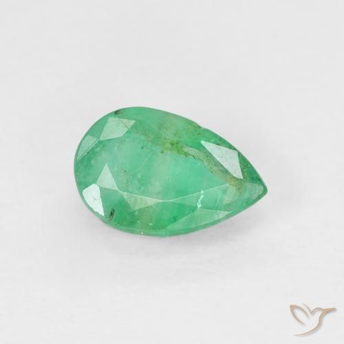 Esmeralda Verde frío natural de 0.64 ct, En forma de pera, VS-SI